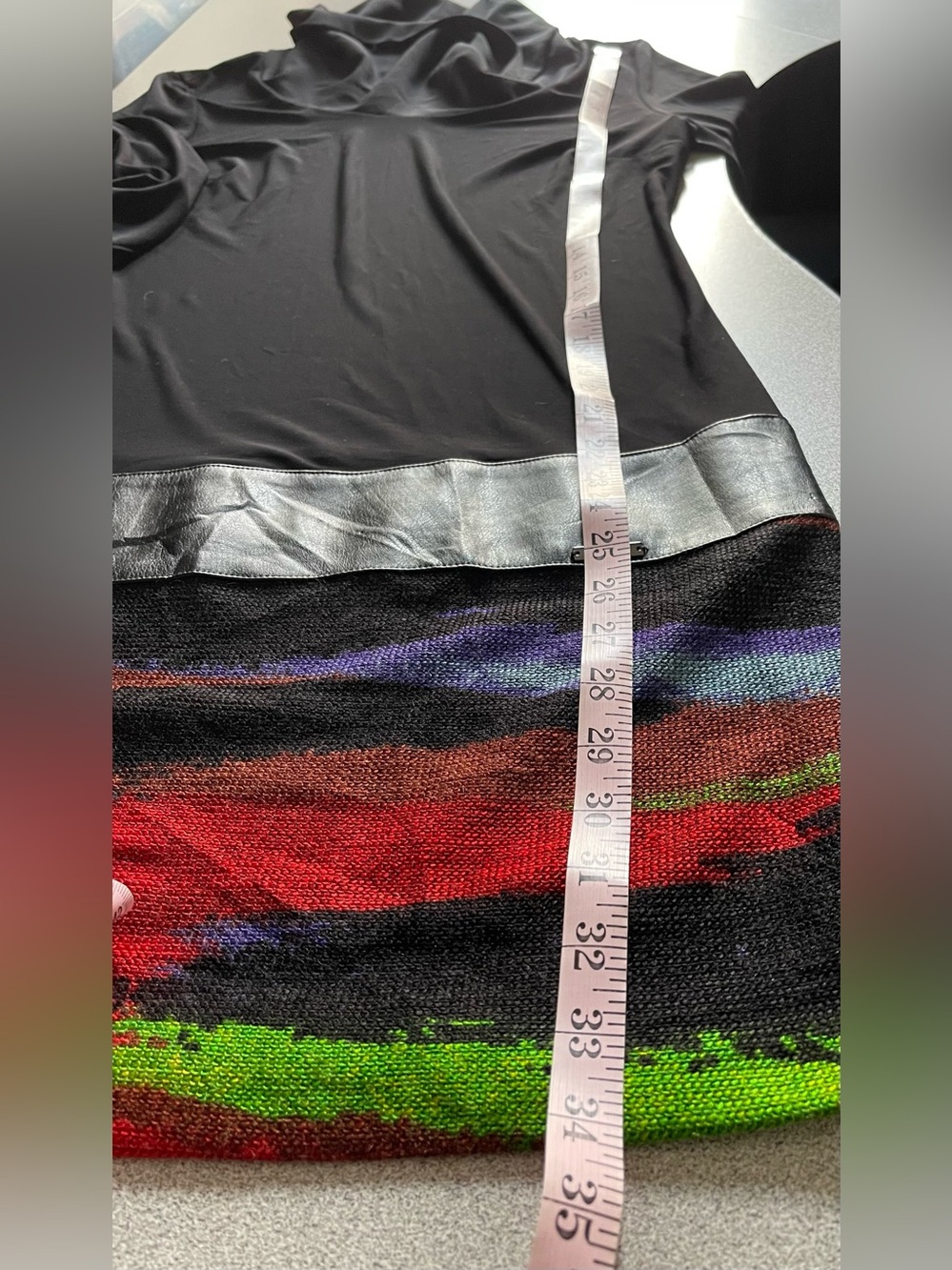 Joseph Ribkoff Black Dress Multicolor Hem Stripes Size 10 - Picture 12 of 13